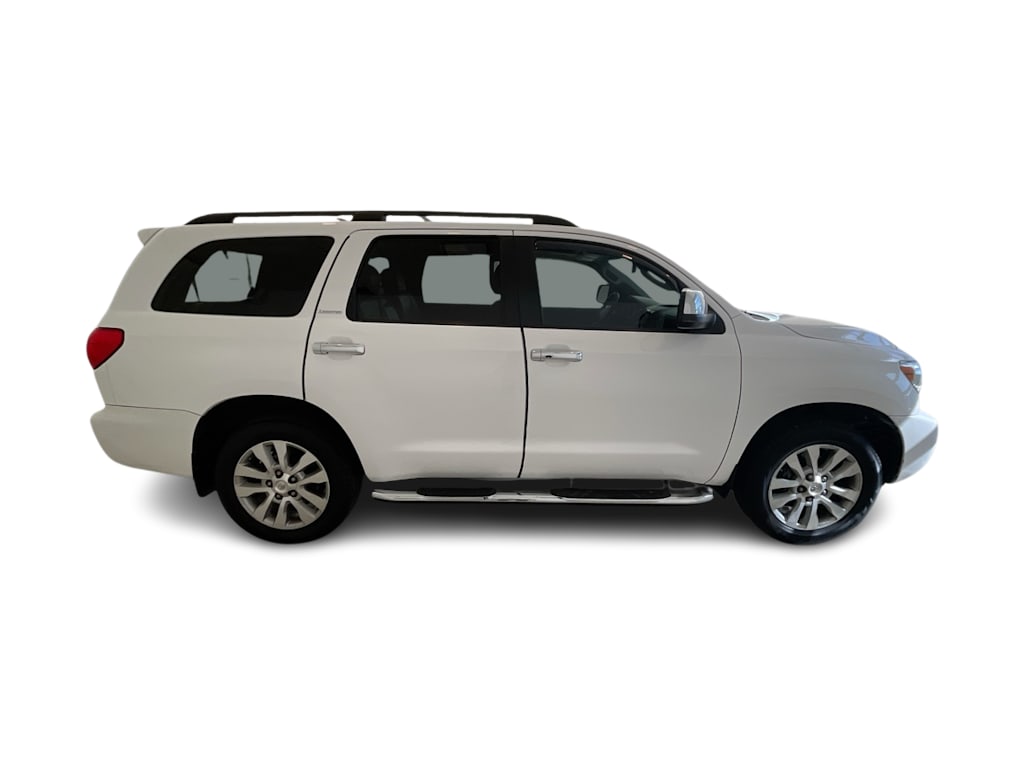 Thumbnail: 2013 Toyota Sequoia - 20
