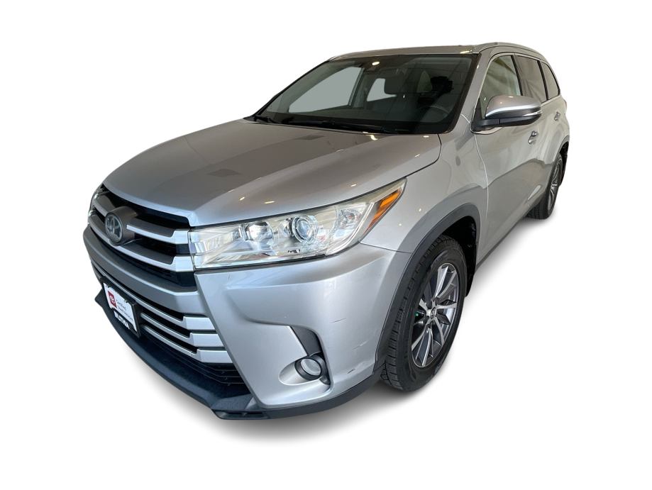Thumbnail: 2019 Toyota Highlander - 19