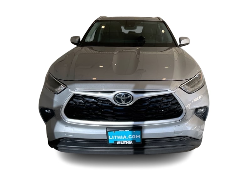 Thumbnail: 2023 Toyota Highlander - 6