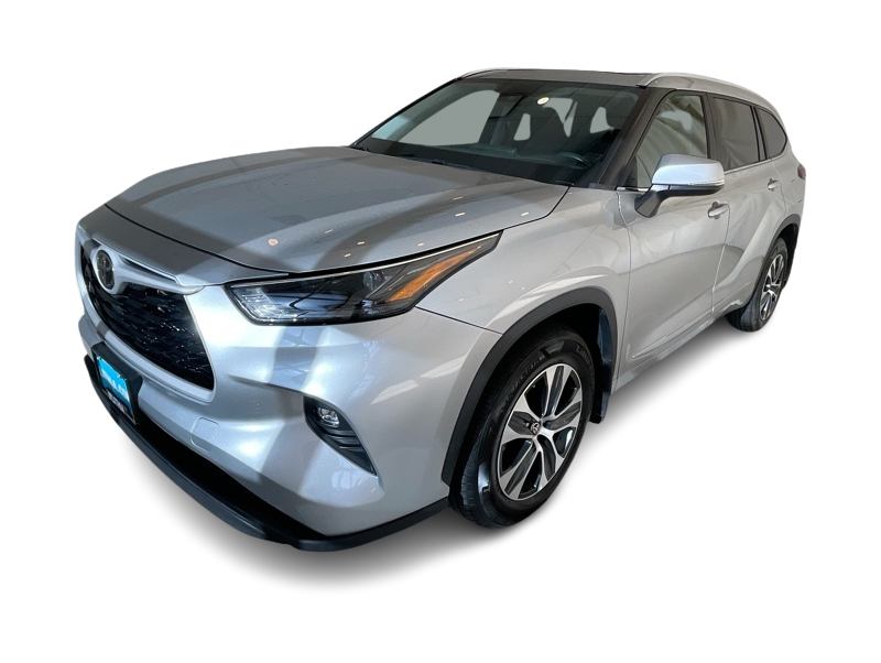 Thumbnail: 2023 Toyota Highlander - 18