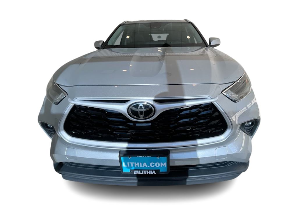 Thumbnail: 2023 Toyota Highlander - 5