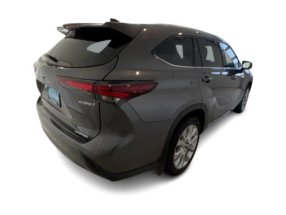 Thumbnail: 2024 Toyota Highlander - 18