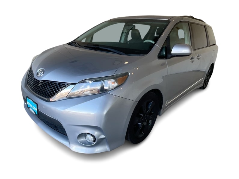 Thumbnail: 2012 Toyota Sienna - 17