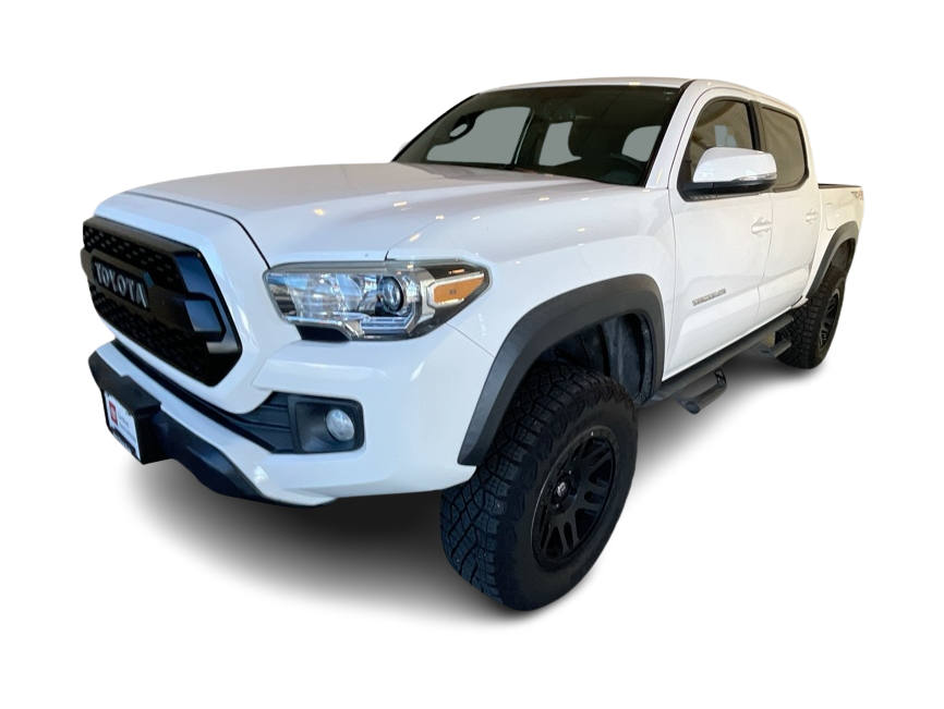 Thumbnail: 2017 Toyota Tacoma - 19