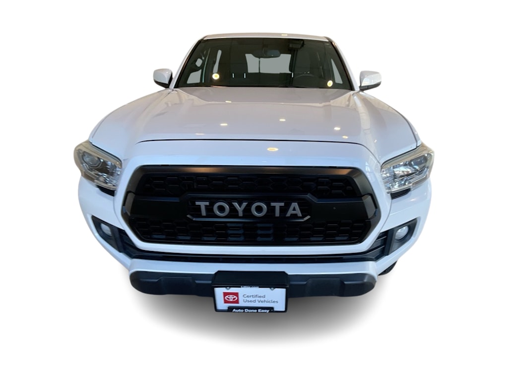 Thumbnail: 2017 Toyota Tacoma - 5