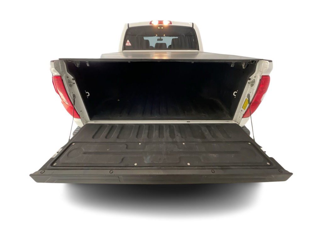 Thumbnail: 2016 Toyota Tundra - 15
