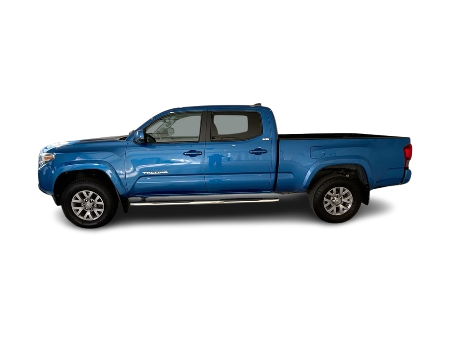 2018 Toyota Tacoma SR5 3