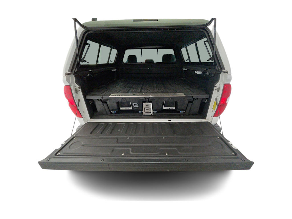 Thumbnail: 2015 Toyota Tundra - 15