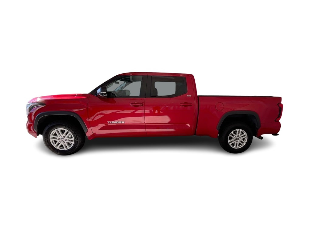 Thumbnail: 2024 Toyota Tundra - 3