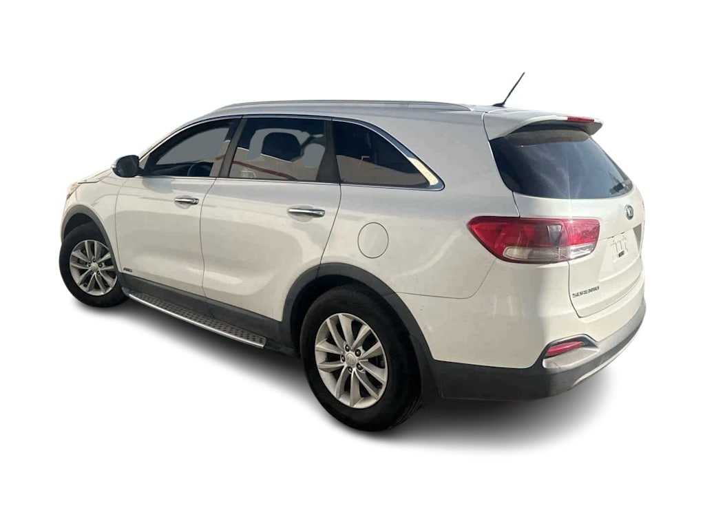 Thumbnail: 2016 Kia Sorento - 22