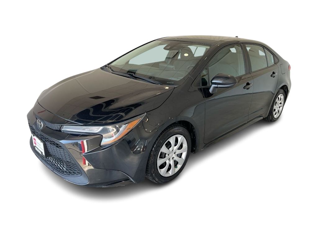 Used 2021 Toyota Corolla LE with VIN 5YFEPMAE5MP263499 for sale in Medford, OR