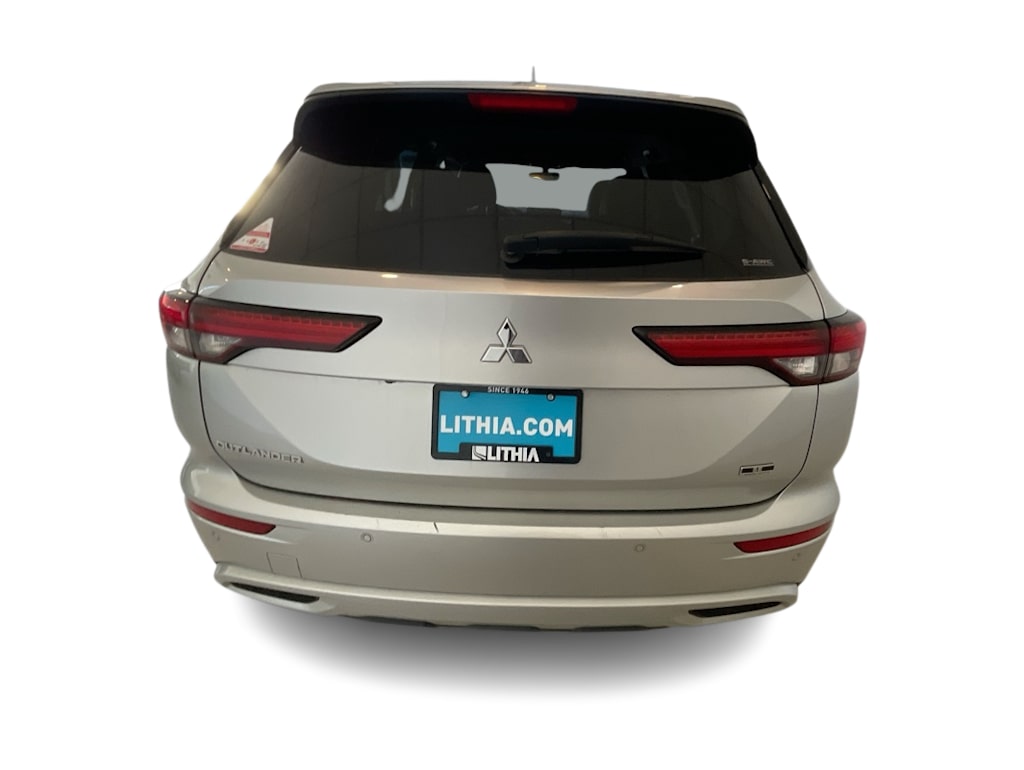 Thumbnail: 2023 Mitsubishi Outlander - 5