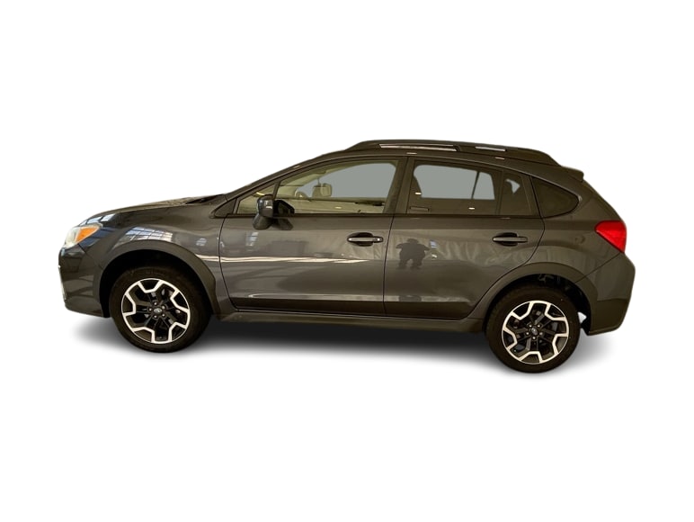 Thumbnail: 2016 Subaru Crosstrek - 3