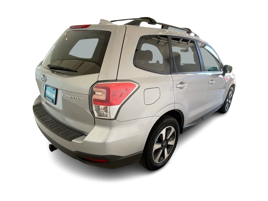 Thumbnail: 2018 Subaru Forester - 20