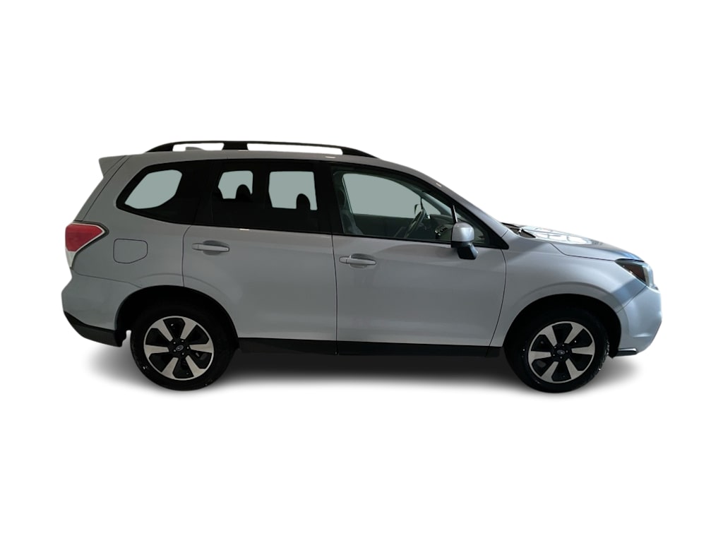 Thumbnail: 2017 Subaru Forester - 21
