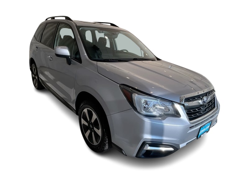 Thumbnail: 2017 Subaru Forester - 16