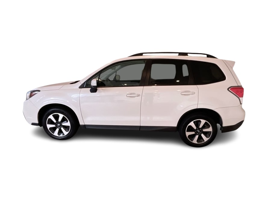 Thumbnail: 2018 Subaru Forester - 3
