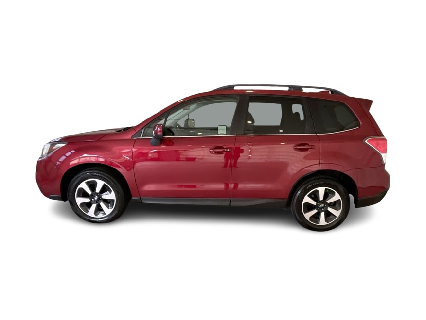 Thumbnail: 2017 Subaru Forester - 3