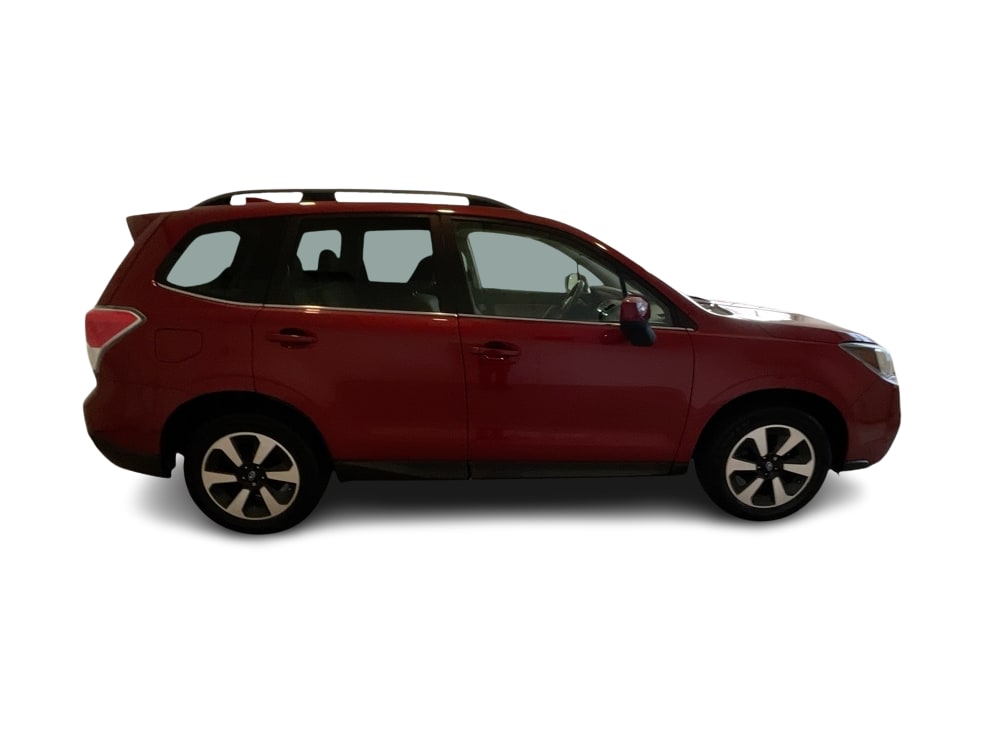Thumbnail: 2017 Subaru Forester - 21