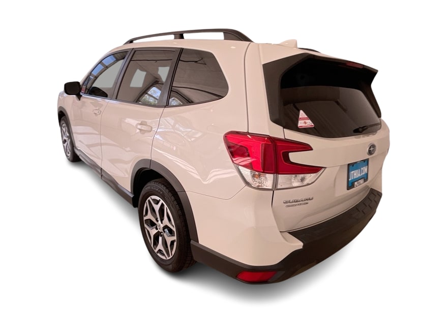 Thumbnail: 2020 Subaru Forester - 3