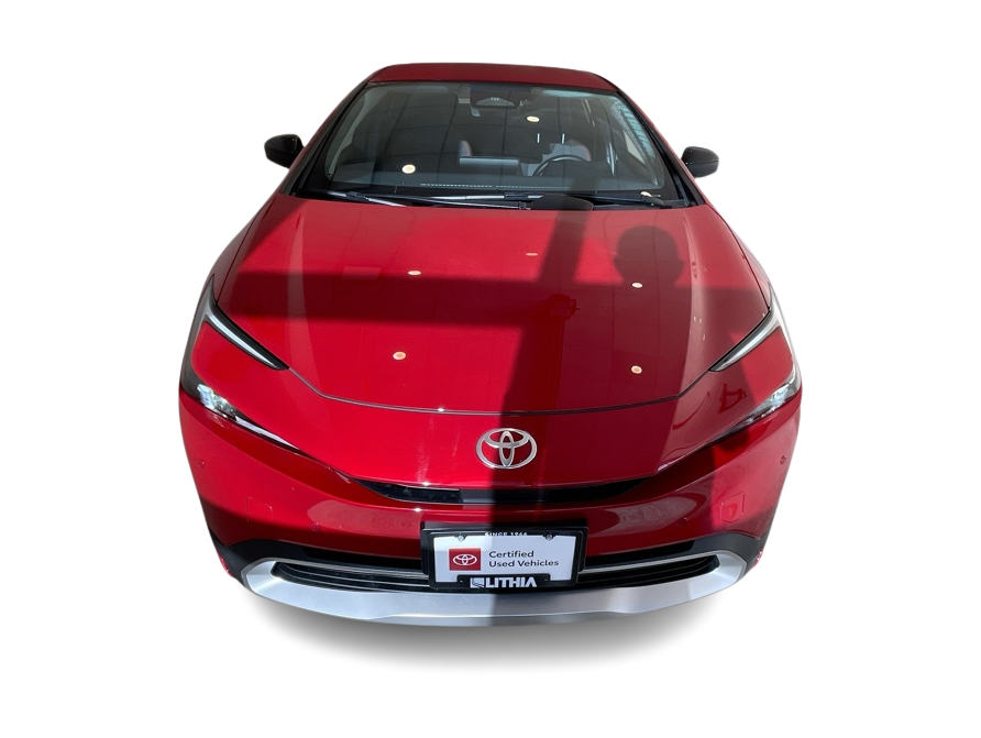 Thumbnail: 2026 Toyota Prius v - 4