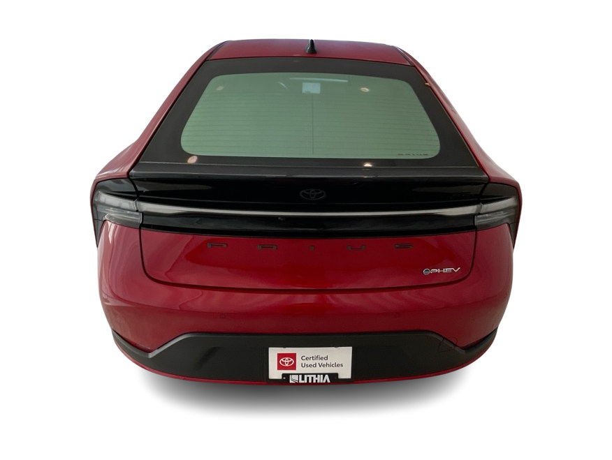 Thumbnail: 2026 Toyota Prius v - 17