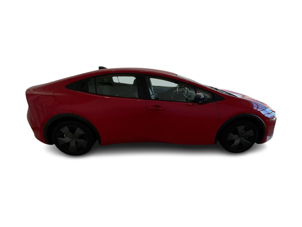 Thumbnail: 2026 Toyota Prius v - 19