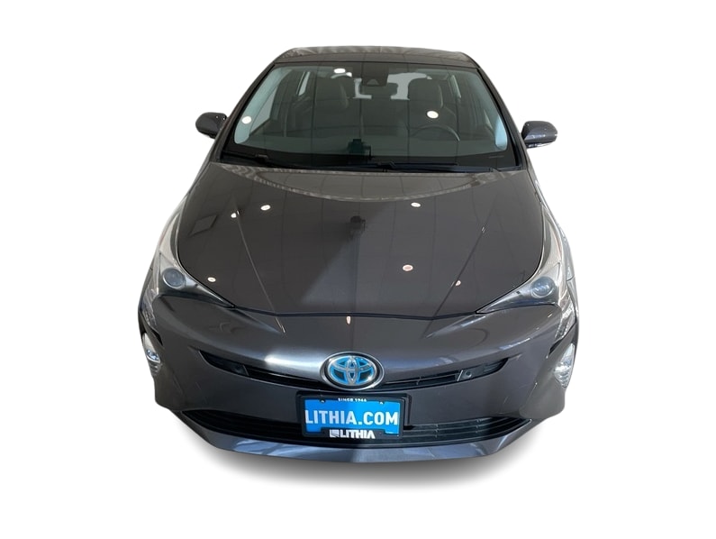 2017 Toyota Prius Three Touring 4