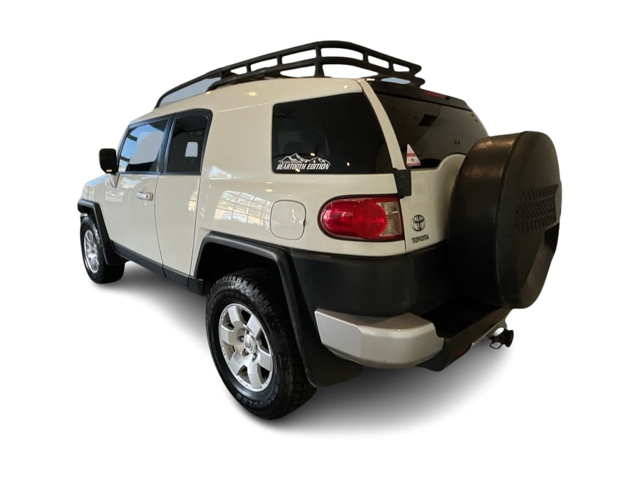 Thumbnail: 2010 Toyota FJ Cruiser - 4