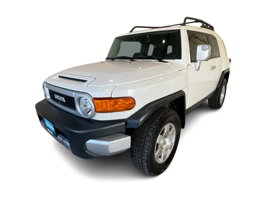 Thumbnail: 2010 Toyota FJ Cruiser - 17