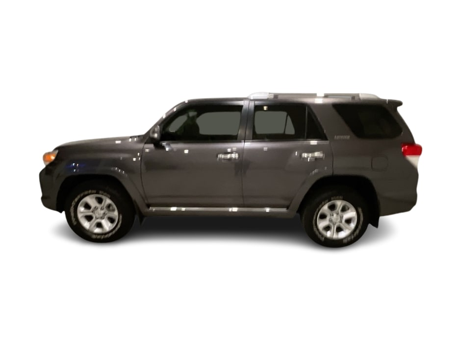Thumbnail: 2013 Toyota 4Runner - 3