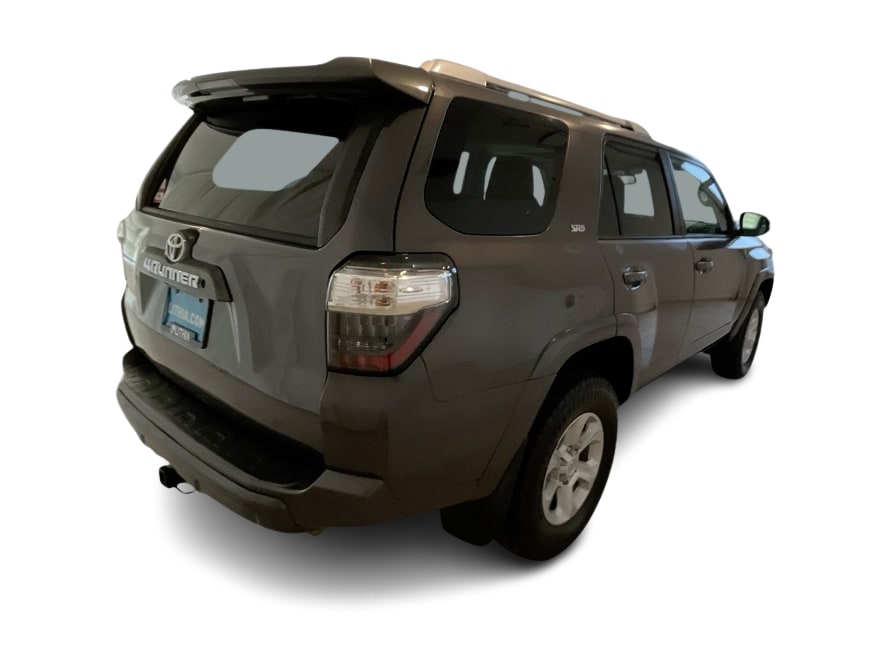 Thumbnail: 2014 Toyota 4Runner - 18