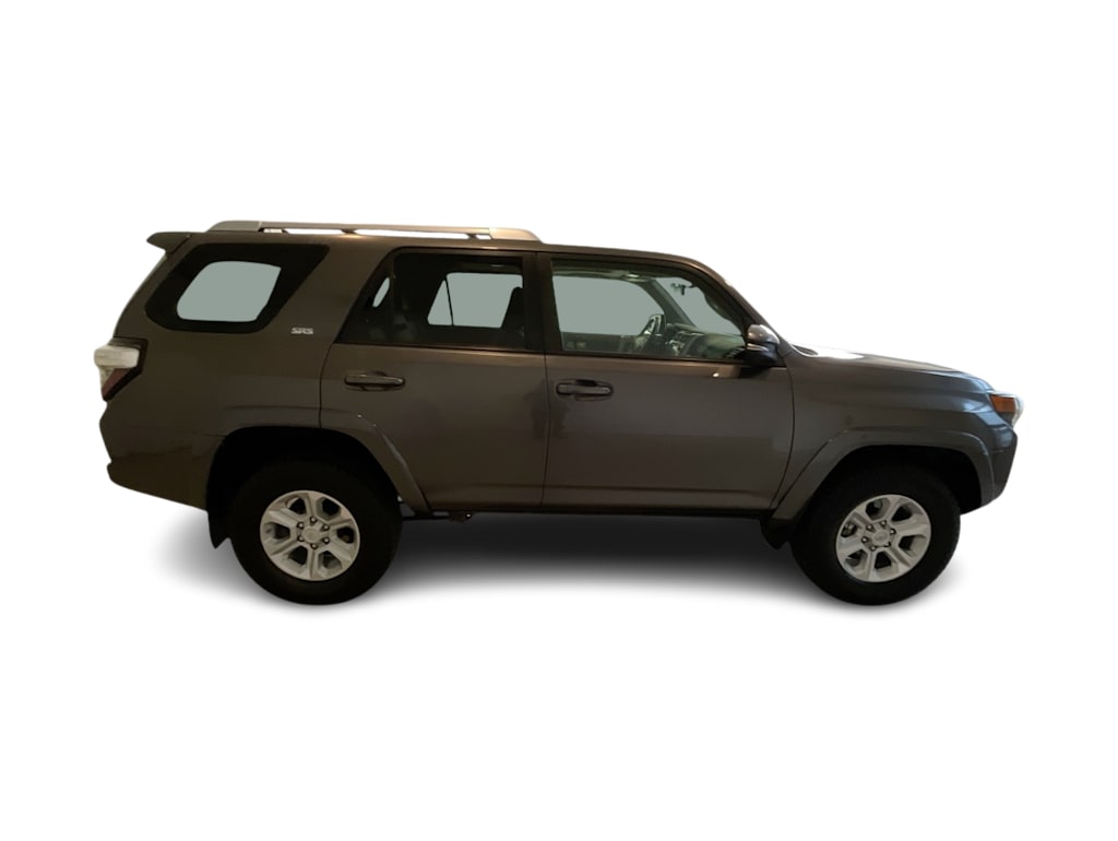 Thumbnail: 2014 Toyota 4Runner - 19