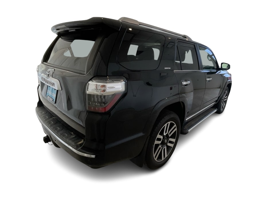 Thumbnail: 2017 Toyota 4Runner - 20