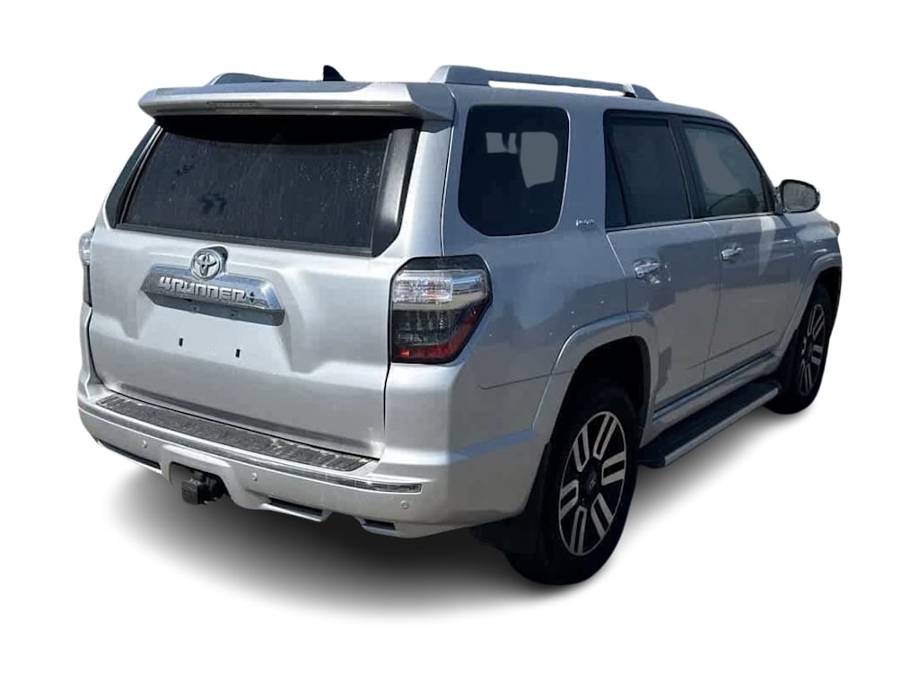 Thumbnail: 2018 Toyota 4Runner - 30