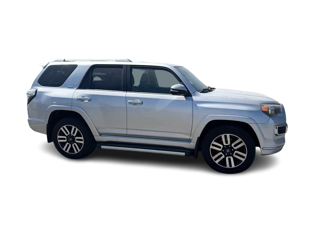 Thumbnail: 2018 Toyota 4Runner - 21