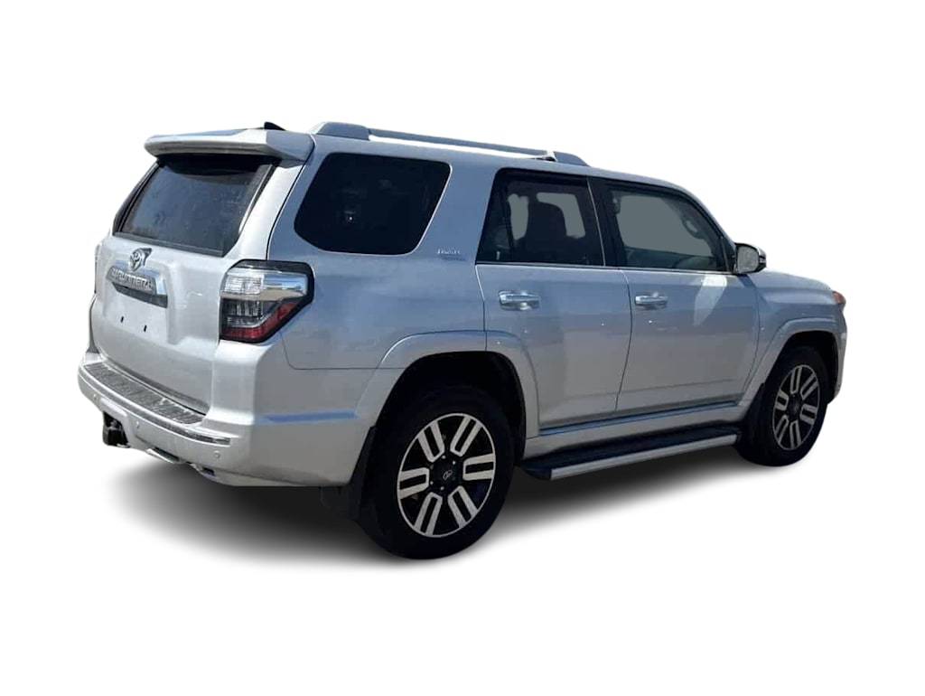 Thumbnail: 2018 Toyota 4Runner - 28
