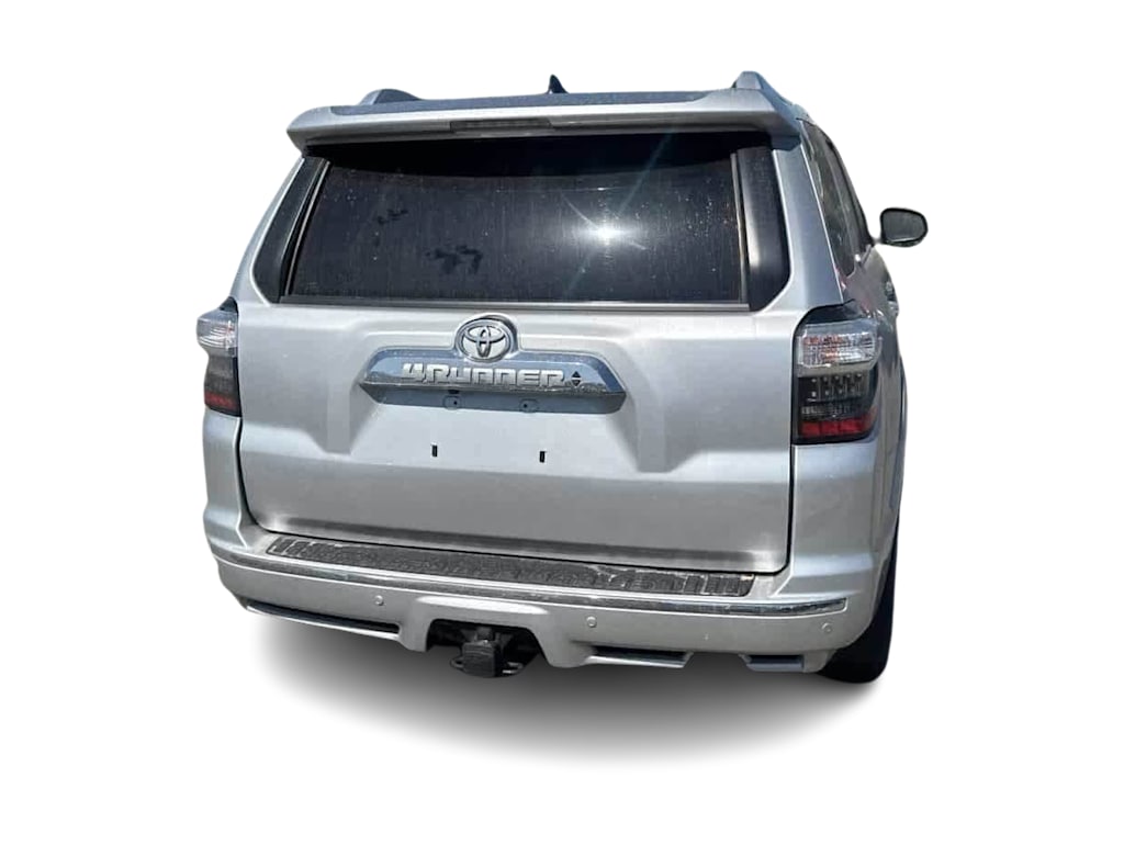Thumbnail: 2018 Toyota 4Runner - 32