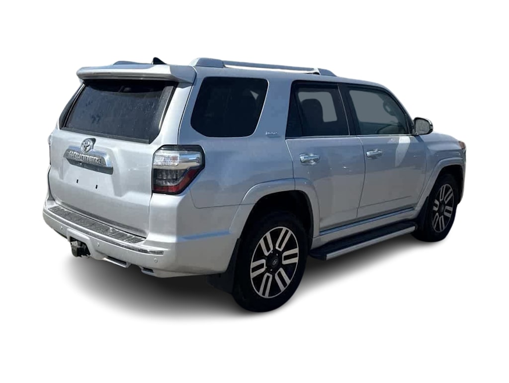 Thumbnail: 2018 Toyota 4Runner - 29