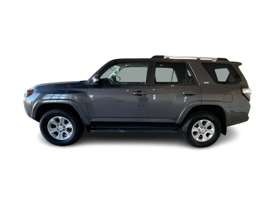 Thumbnail: 2019 Toyota 4Runner - 3
