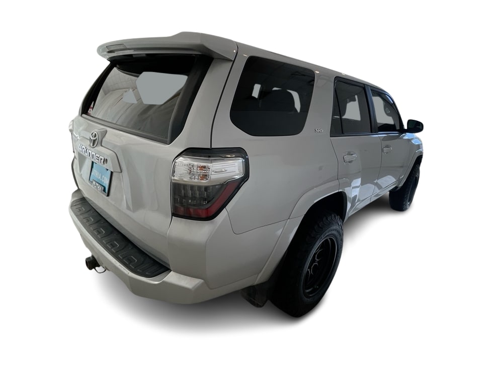 Thumbnail: 2021 Toyota 4Runner - 19