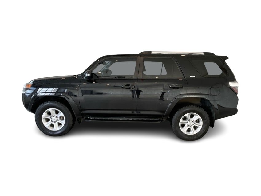 Thumbnail: 2021 Toyota 4Runner - 3