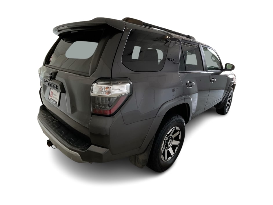 Thumbnail: 2021 Toyota 4Runner - 19