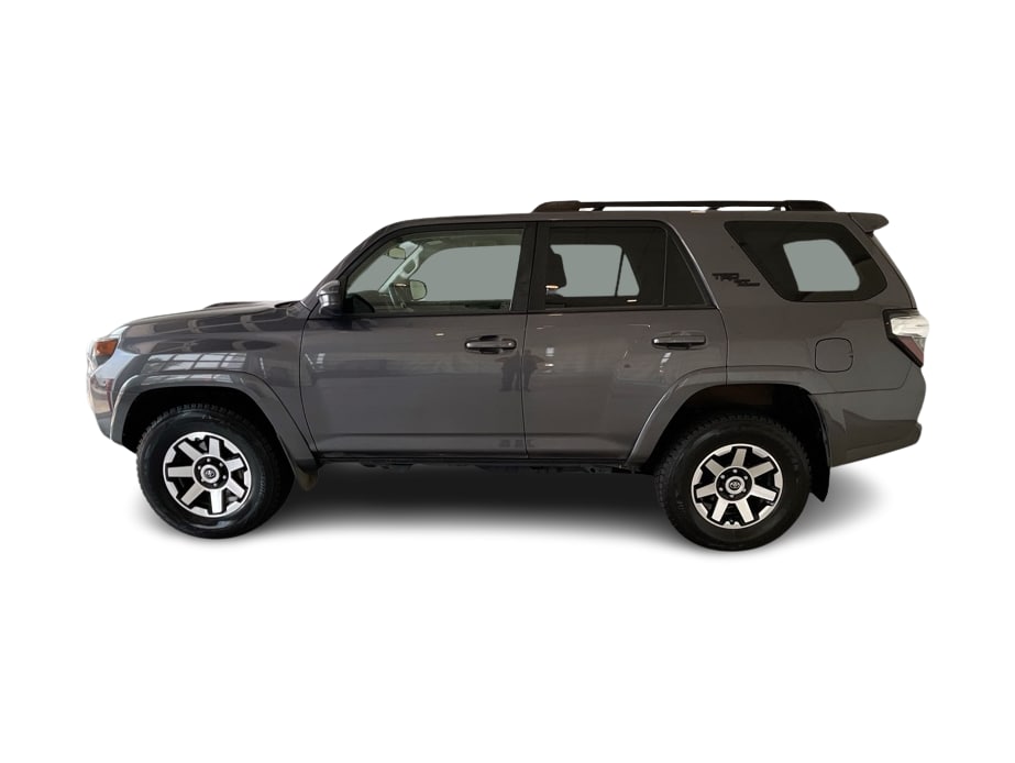 Thumbnail: 2021 Toyota 4Runner - 3