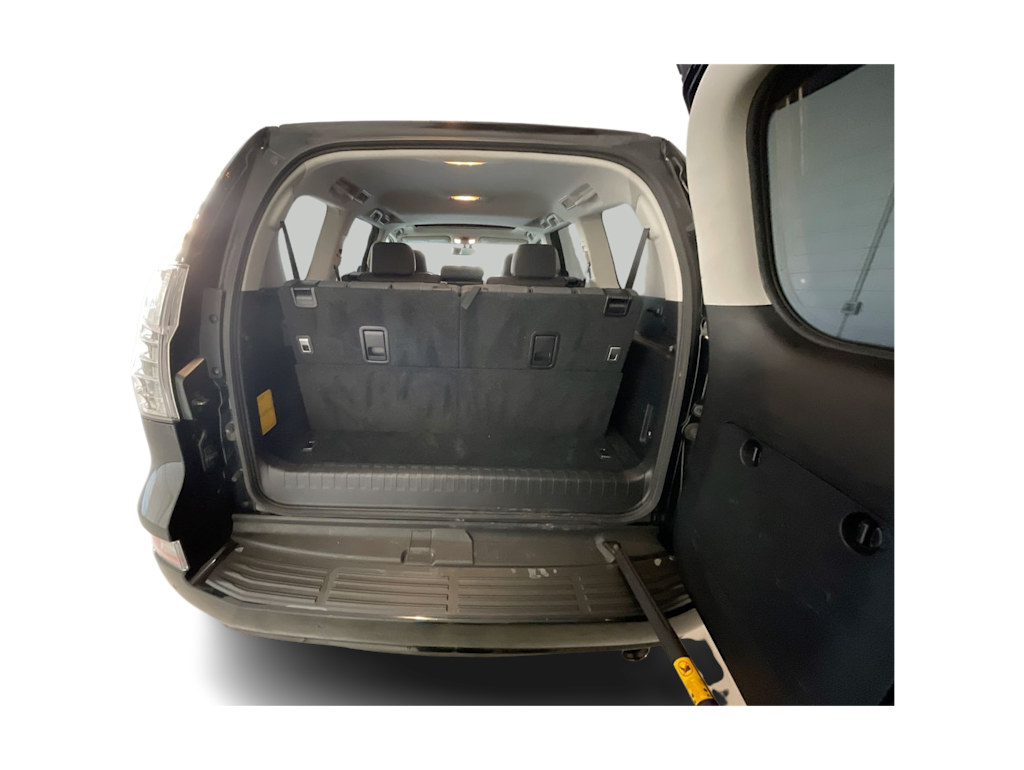 Thumbnail: 2019 Lexus GX - 14