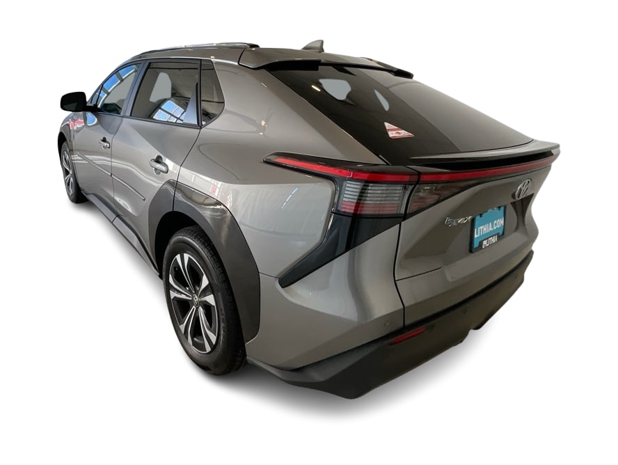 Thumbnail: 2023 Toyota bZ4X - 4