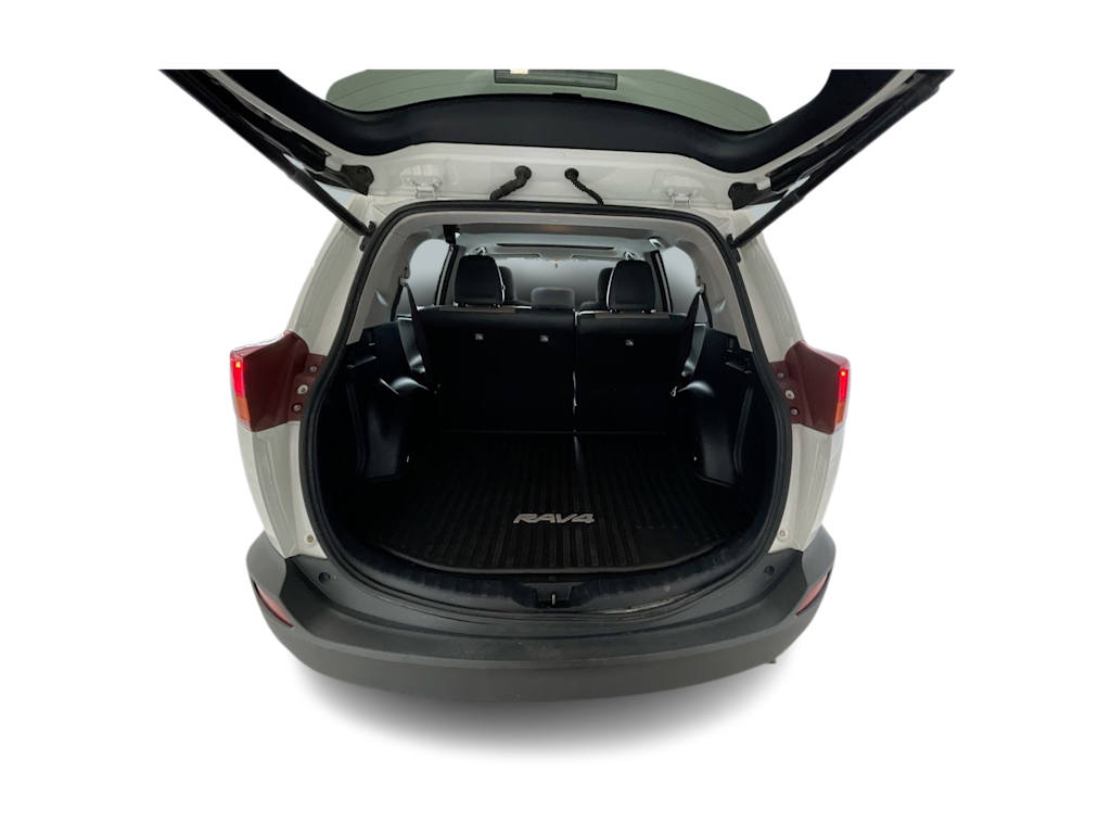 Thumbnail: 2015 Toyota RAV4 - 15