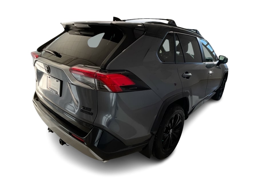 Thumbnail: 2022 Toyota RAV4 - 20