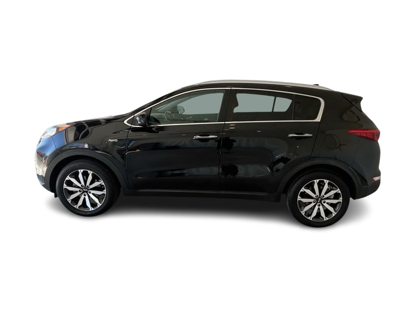 Thumbnail: 2017 Kia Sportage - 3