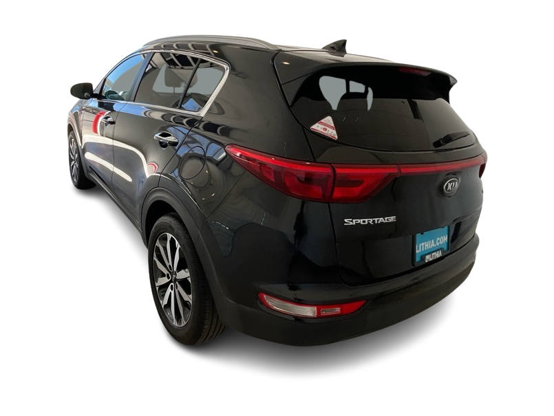 Thumbnail: 2017 Kia Sportage - 4